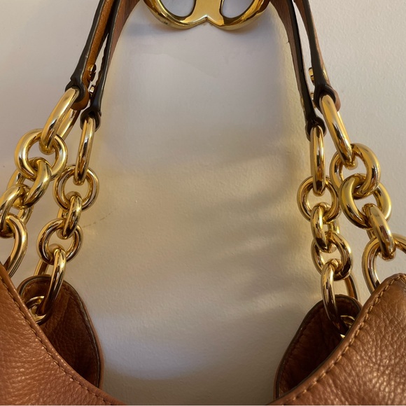 Sold MICHAEL KORS Pebble Leather Fulton Chain Med Shoulder Tote Luggage Brown - Picture 3 of 14
